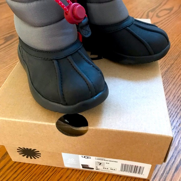 Toddler Weather boots by UGG - Picture 1 of 4